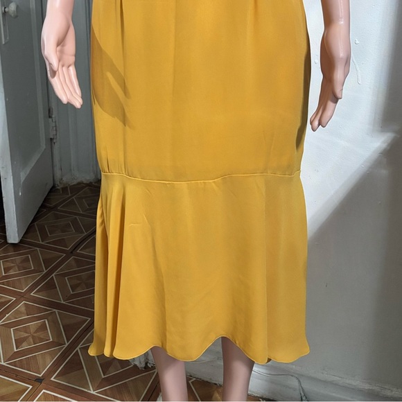 HOPE & IVY Women’s Elegant Yellow Ruffle Dress - Picture 9 of 15